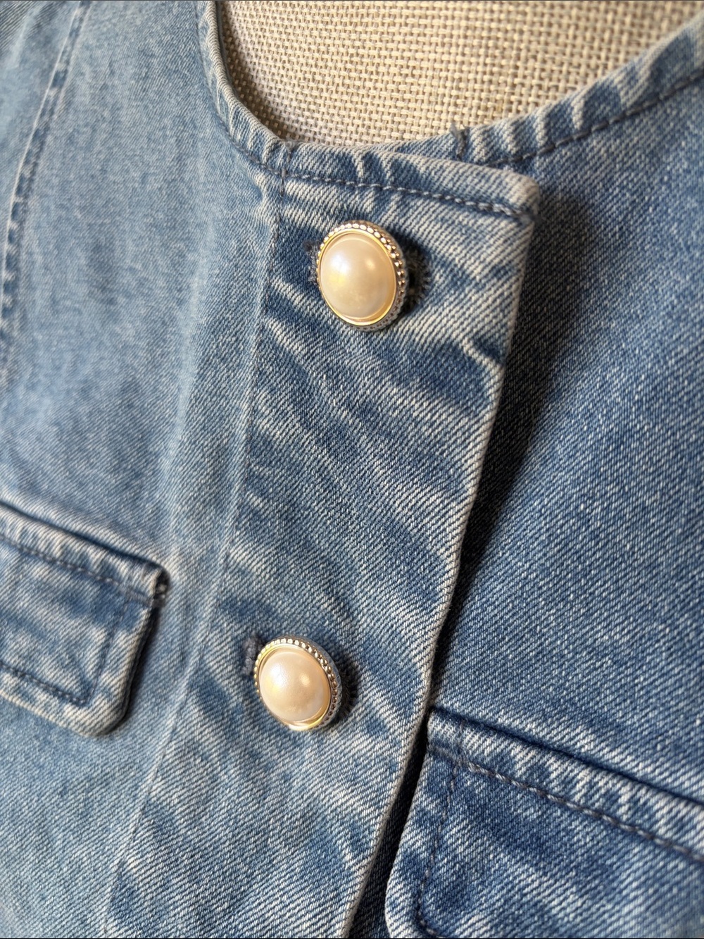 House of Harlow 1960 collarless denim vest size 4 - Picture 2 of 4